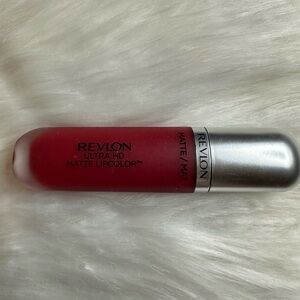 🩷5/$10 Revlon Ultra HD Matte Lipcolor - Bold Crimson